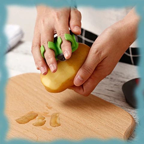 HAND VEGETABLE PEELER – Kézi zöldséghámozó 2 + 1 INGYEN slider